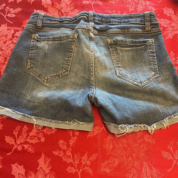 21 Denim Blue Distressed Cut Off Jean Shorts - Picture 2 of 6